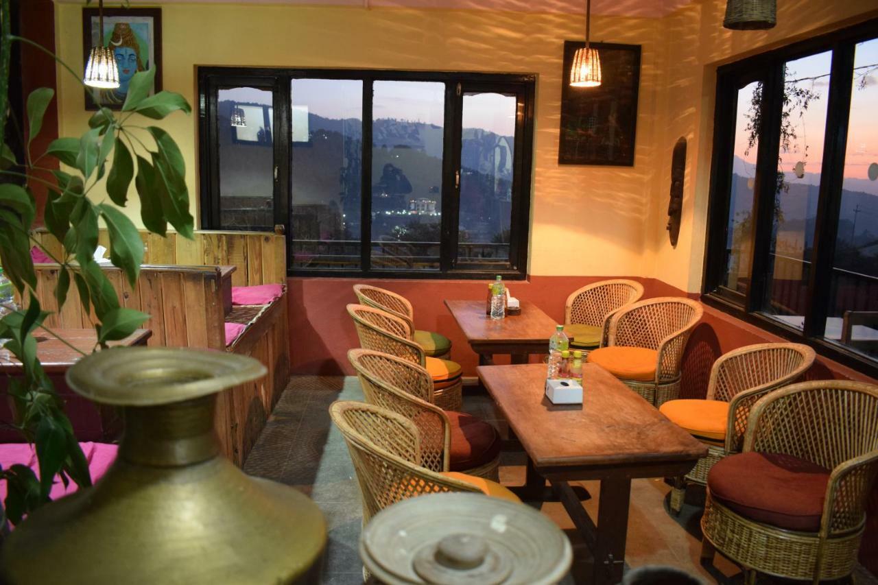 Berg House Cafe And Hotel Nagarkot Exterior photo
